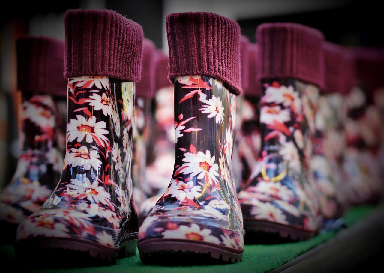 rubber boots, shoes, boots-6085292.jpg